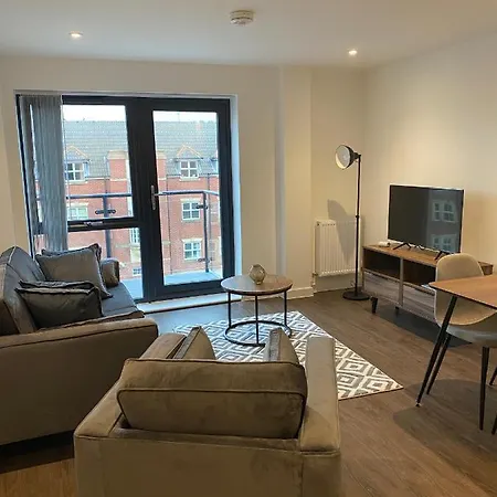 Icona - Stylish In Brand New Development! * York